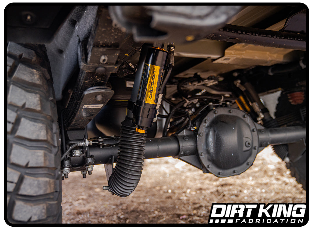 Chevy Silverado 1500 / GMC Sierra 1500 - Mid Travel PreRunner Kit installed on a truck