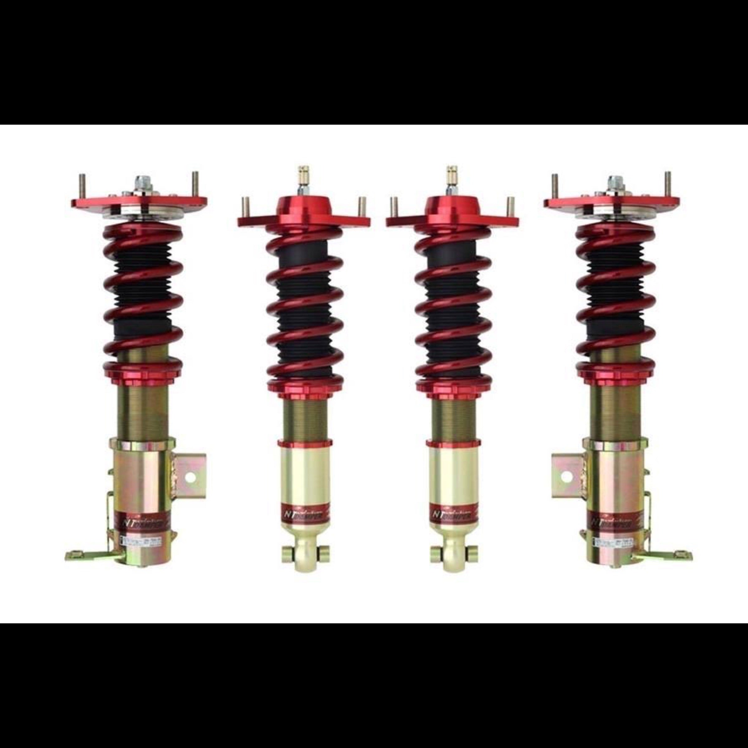 Apexi Coilovers for Nissan S13 in red and gold
