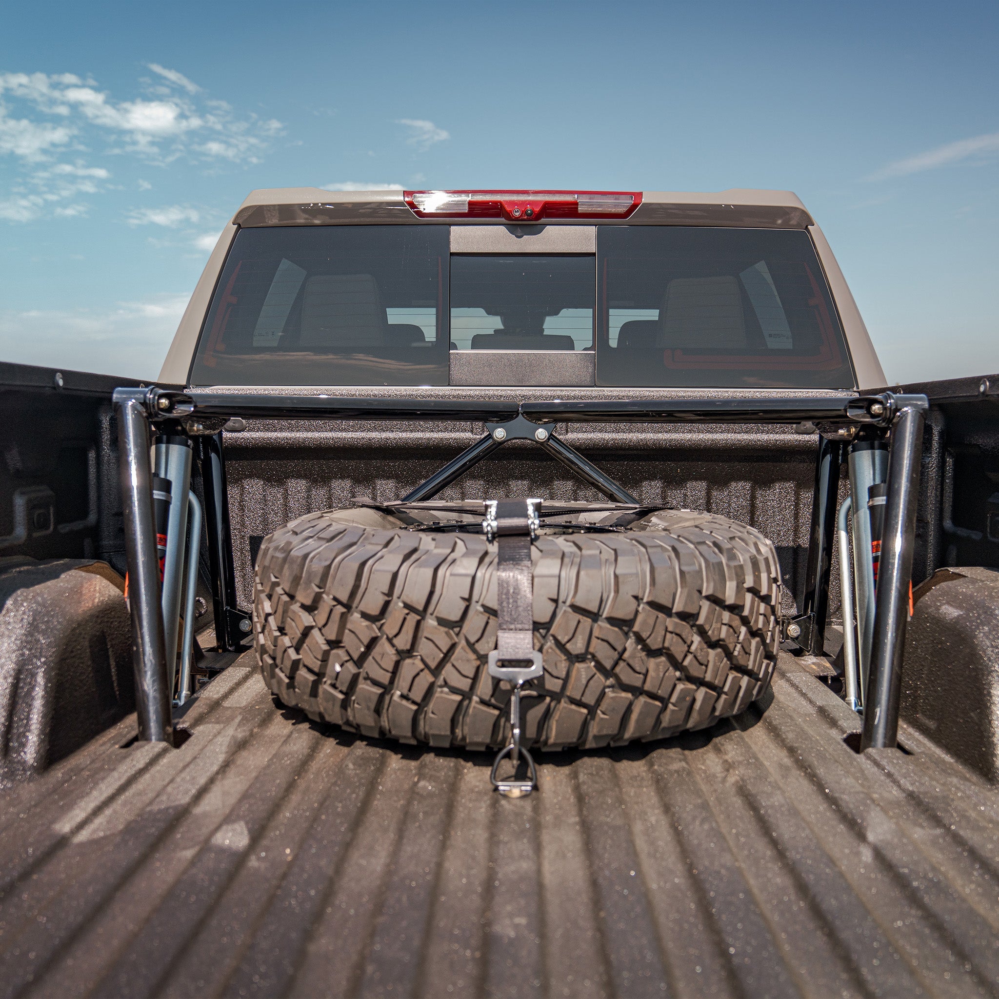 2019+ Chevy Silverado / GMC Sierra 1500 - Long Travel PreRunner Elite Kit installed