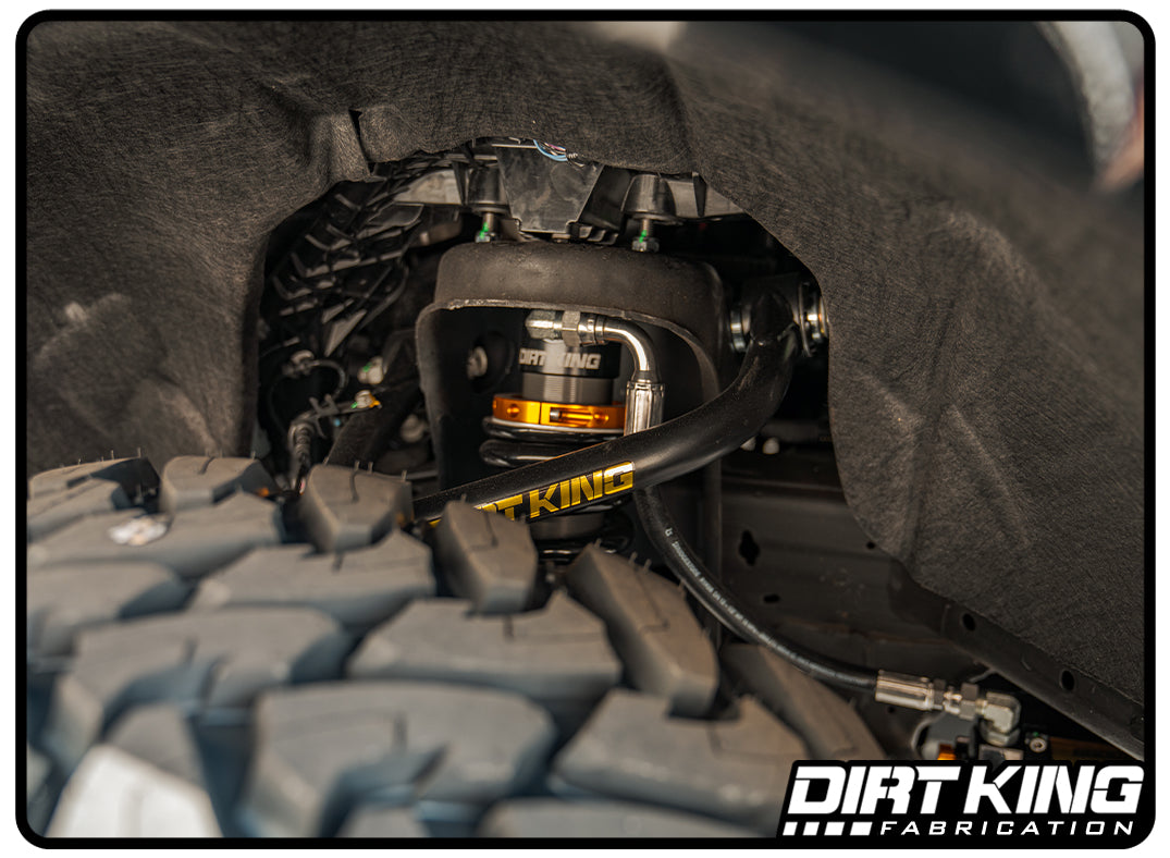 Chevy Silverado 1500 / GMC Sierra 1500 - Mid Travel PreRunner Kit installed on a truck